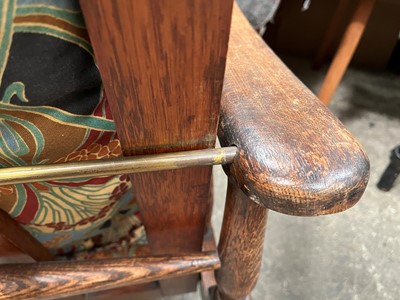 Lot 34 - Arts and Crafts