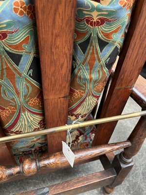 Lot 34 - Arts and Crafts