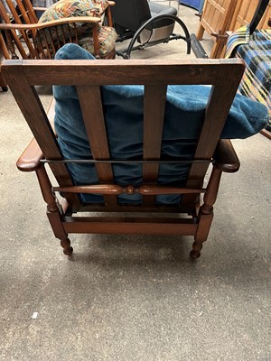 Lot 34 - Arts and Crafts