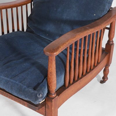 Lot 34 - Arts and Crafts