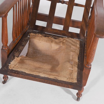 Lot 34 - Arts and Crafts