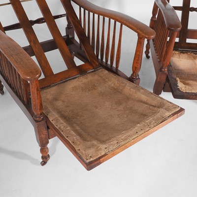 Lot 34 - Arts and Crafts