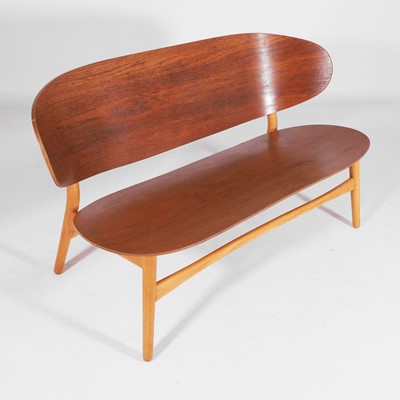 Lot Hans Wegner (Danish, 1914-2007) for Fritz Hansen