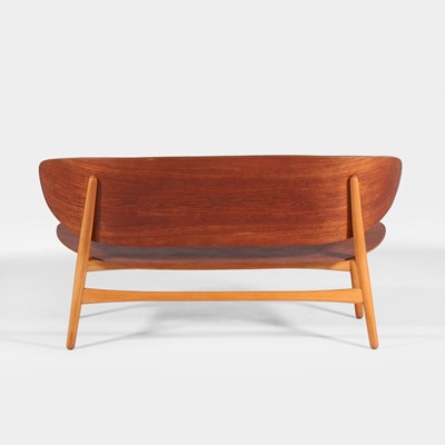 Lot Hans Wegner (Danish, 1914-2007) for Fritz Hansen
