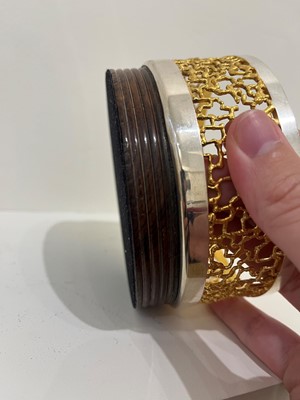 Lot 256 - Stuart Devlin (Australian-British, 1931-2018)