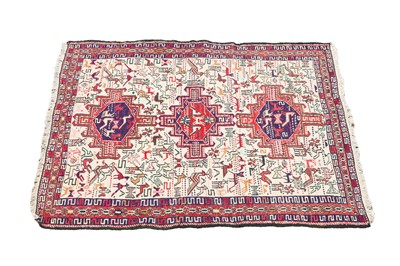 Lot 297 - A Kilim rug