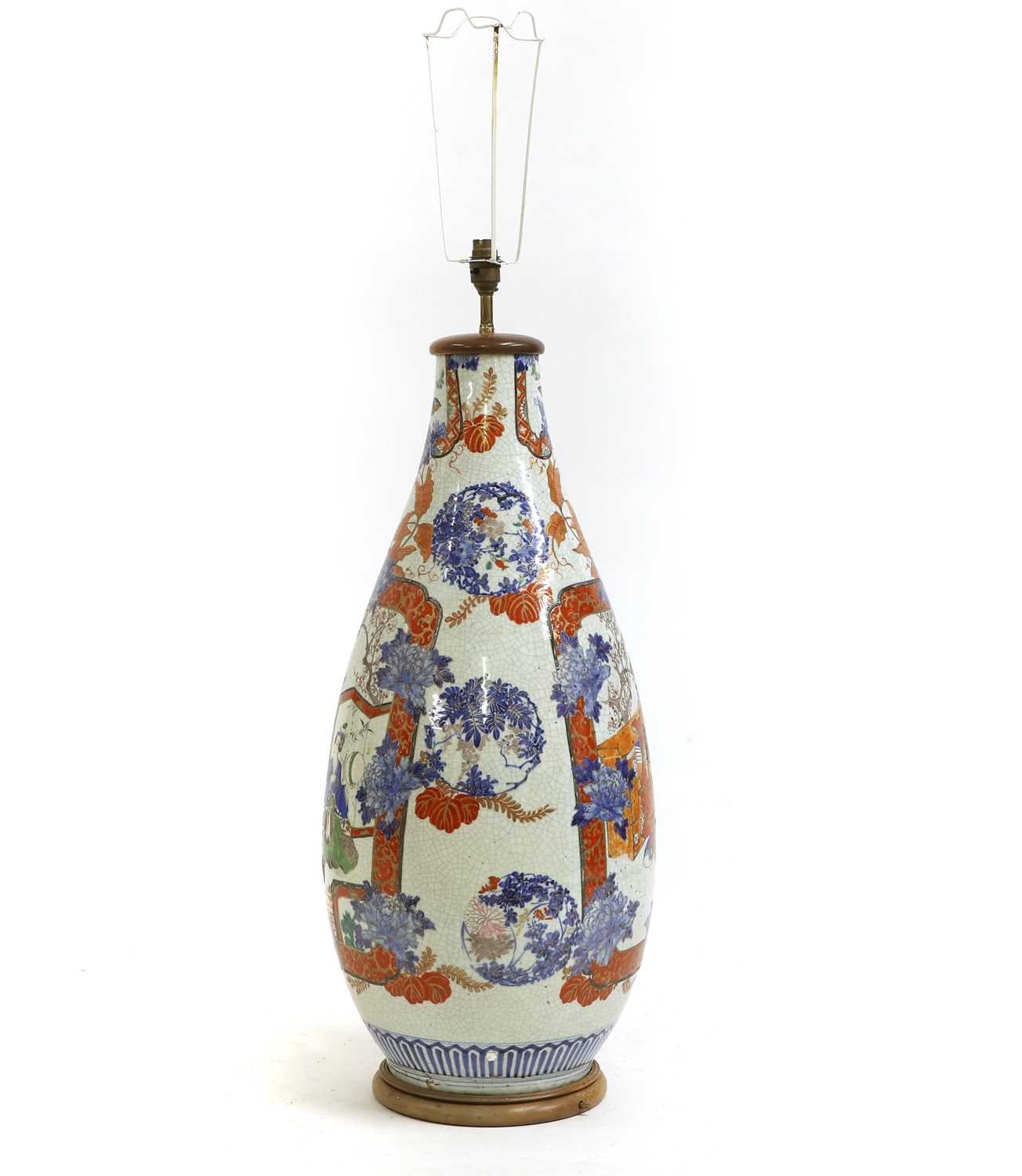 Lot 426 - A Japanese export Imari crackle-glazed stoneware vase lamp