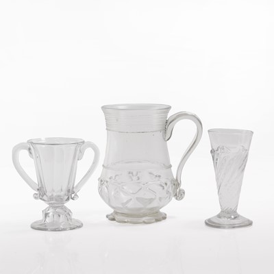 Lot 10 - A collection of table glass