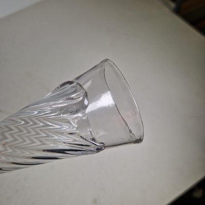 Lot 10 - A collection of table glass