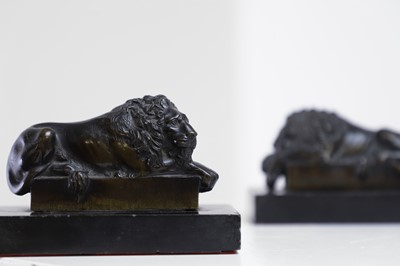 Lot 229 - A pair of bronze models of the Canova lions