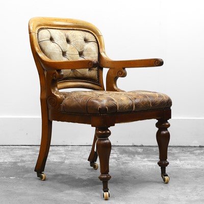 Lot 514 - A Victorian mahogany leather upholstered library chair