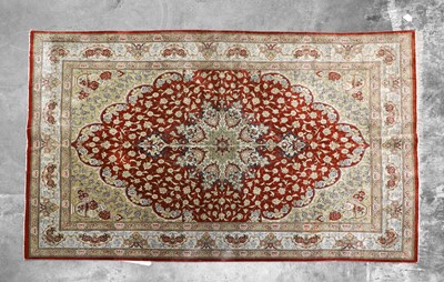 Lot 422 - A Qum silk rug