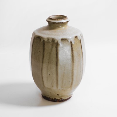 Lot 394 - Jim Malone (b.1946) at Lesson Hall Pottery