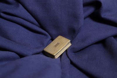 Lot 21 - A William IV silver gilt vinaigrette