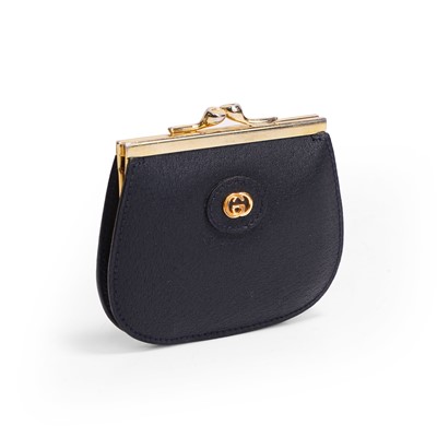 Lot 1436 - A Gucci leather coin purse