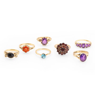 Lot 233 - A collection of gemstone set rings
