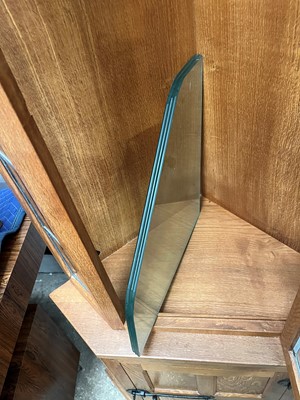 Lot 42 - Workshop of Robert 'Mouseman' Thompson (1876-1955)