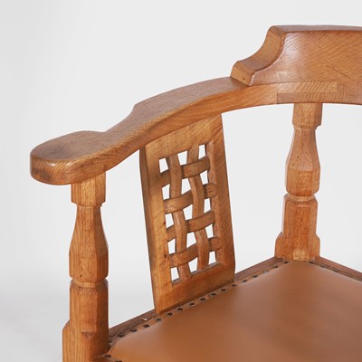 Lot 38 - Workshop of Robert 'Mouseman' Thompson (1876-1955)