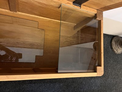 Lot 44 - Workshop of Robert 'Mouseman' Thompson (1876-1955)