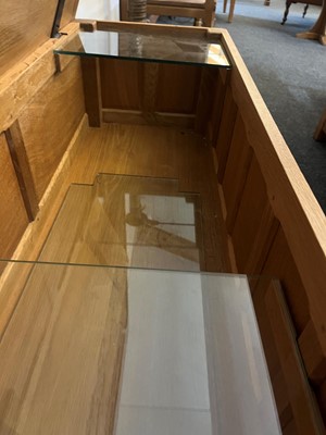 Lot 44 - Workshop of Robert 'Mouseman' Thompson (1876-1955)