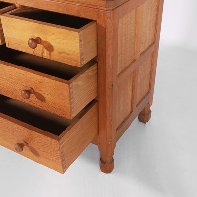 Lot 45 - Workshop of Robert 'Mouseman' Thompson (1876-1955)