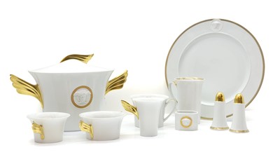 Lot 192 - A Rosenthal for Versace 'Medaillon Meandre d'Or' dinner service