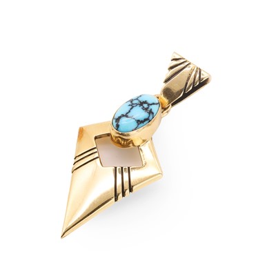Lot 144 - A turquoise pendant