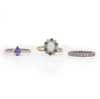 Lot 214 - A group of three rings
