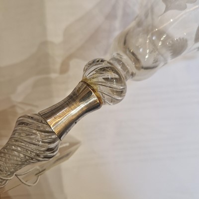 Lot 11 - An engraved Jacobite wine glass