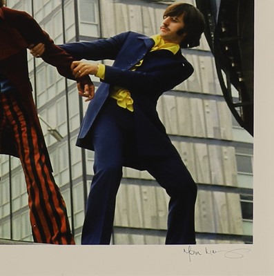 Lot 288 - Tom Murray (b.1943)