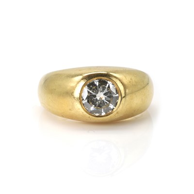 Lot 210 - An 18ct gold diamond single stone signet ring