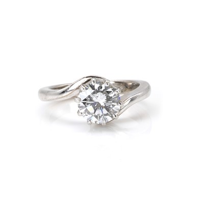 Lot 248 - An 18ct white gold diamond single stone ring