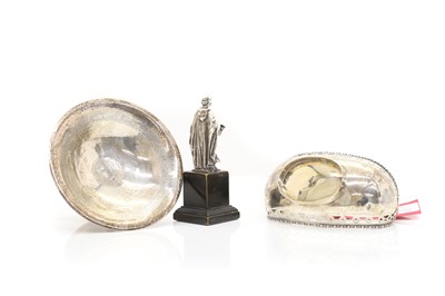Lot 5 - A group of Grocer's Company silver