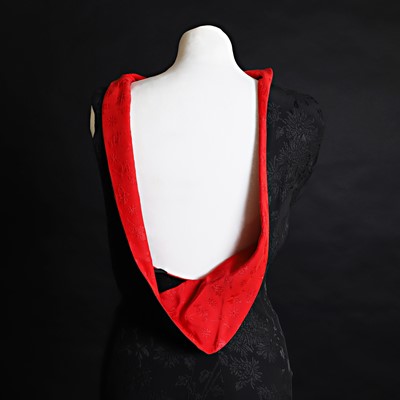 Lot 1363 - A Gianni Versace Couture dress