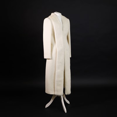 Lot 1360 - A Gianni Versace Couture fur trim coat