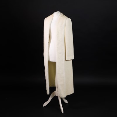 Lot 1360 - A Gianni Versace Couture fur trim coat