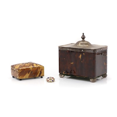 Lot 32 - An Edwardian silver and tortoiseshell tea caddy