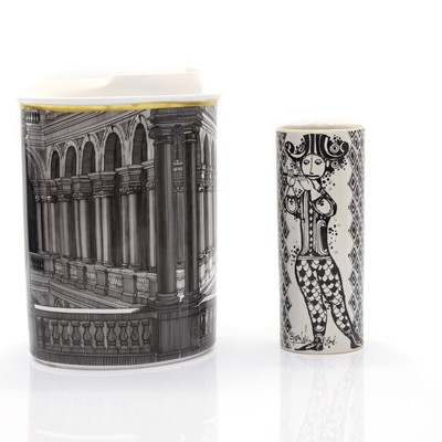 Lot 117 - A Rosenthal Fornasetti oval vase