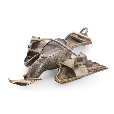 Lot 9 - A Victorian silver turquoise set Saint Esprit dove pendant/brooch