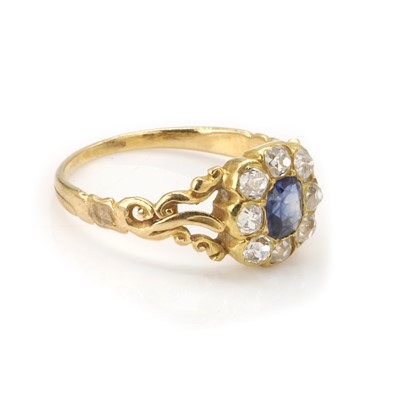 Lot 10 - A Victorian sapphire and diamond cluster ring
