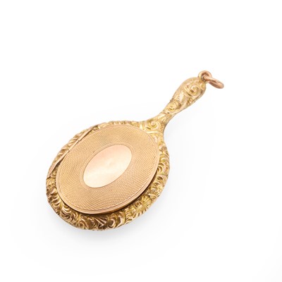 Lot 13 - An antique locket pendant