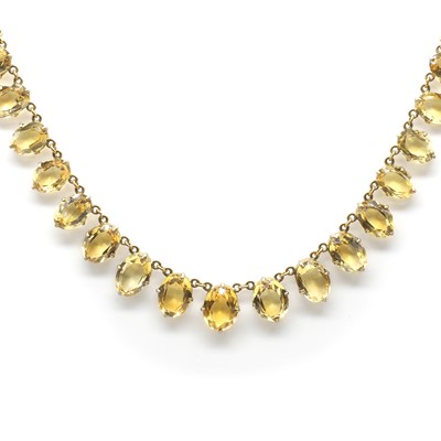 Lot 13 - A citrine rivière necklace, c.1900