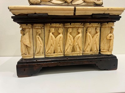 Lot 70 - A small bone, horn and softwood casket