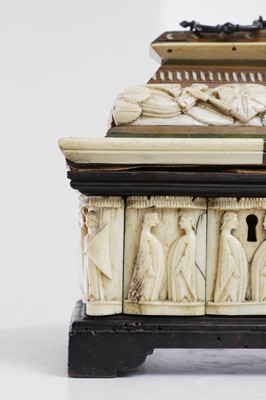 Lot 70 - A small bone, horn and softwood casket