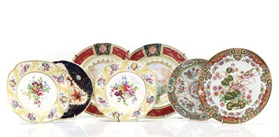 Lot 114 - A pair of Vienna porcelain wall plates