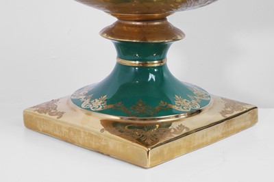 Lot 103 - A large Russian-style porcelain vase