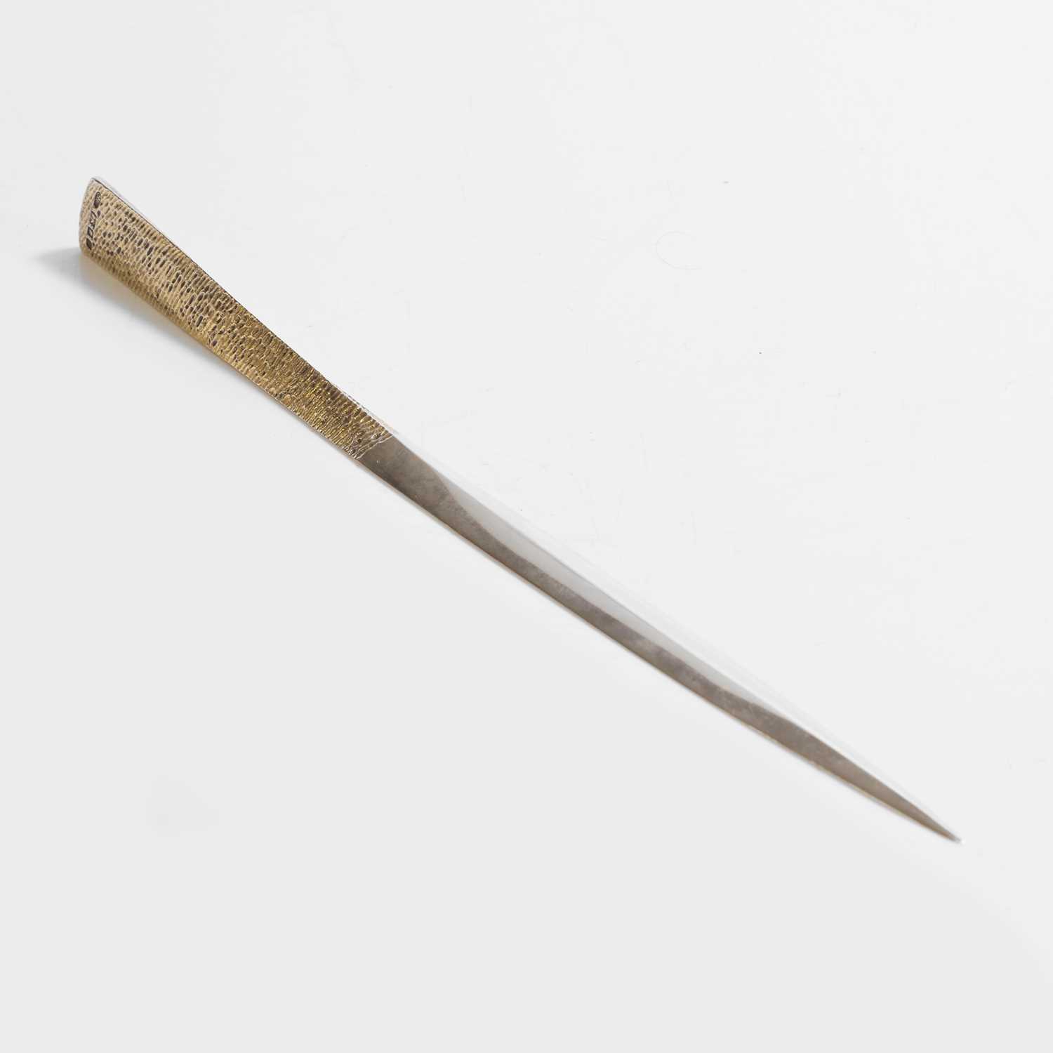 Lot 295 - Stuart Devlin (Australian-British, 1931-2018)