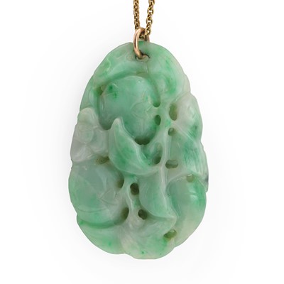 Lot 30 - A carved jade pendant, c.1920s
