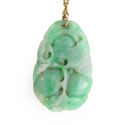 Lot 30 - A carved jade pendant, c.1920s