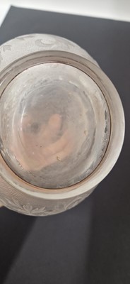 Lot 48 - An intaglio cut 'Rock Crystal' glass decanter